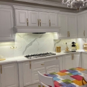 کابینت چوبی مدل مدرن چوبی سفید 008 ویژه بازنشستگان